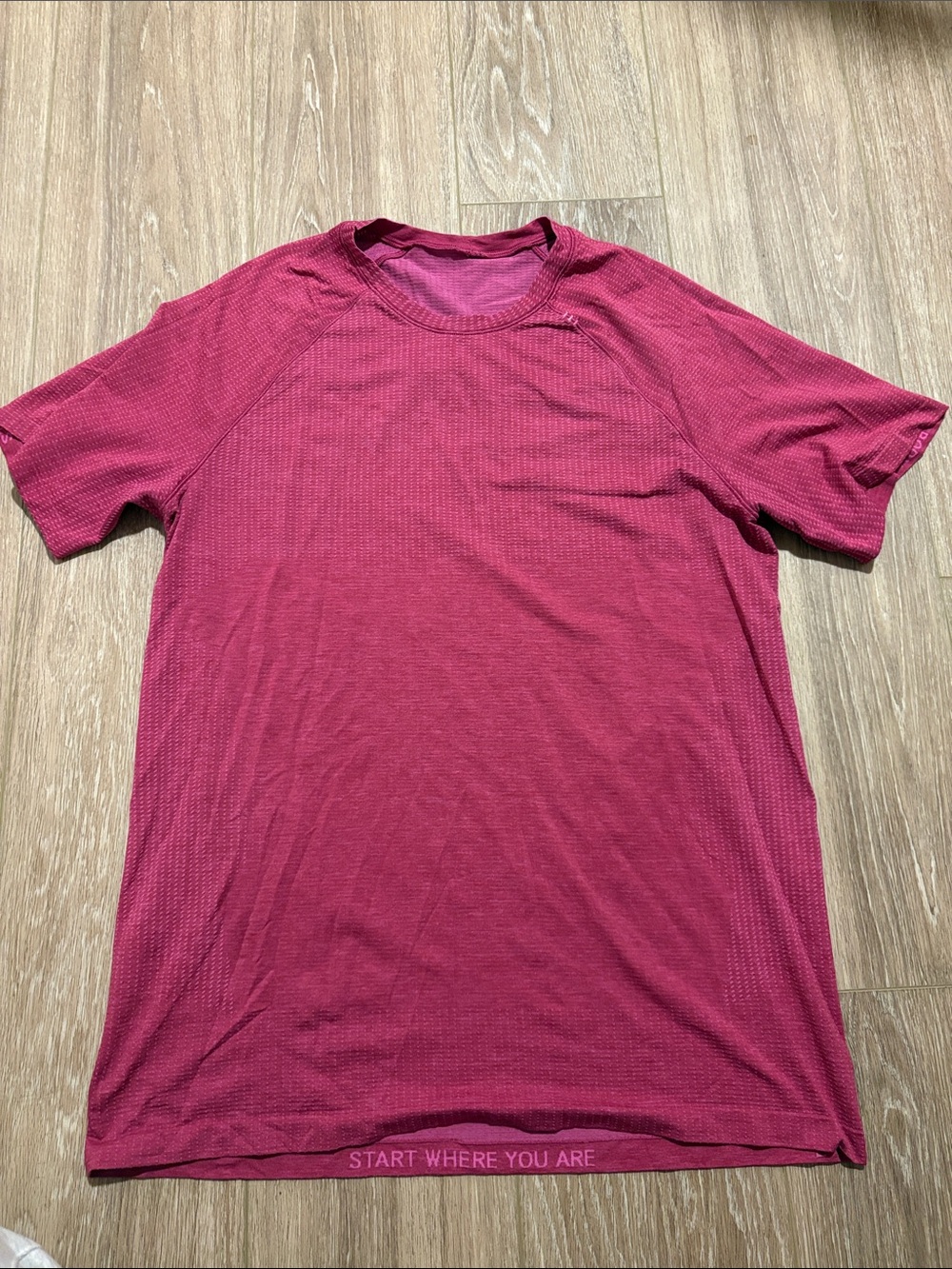 lululemon athletica Men's Short Sleeve Crew Tee - Burgundy